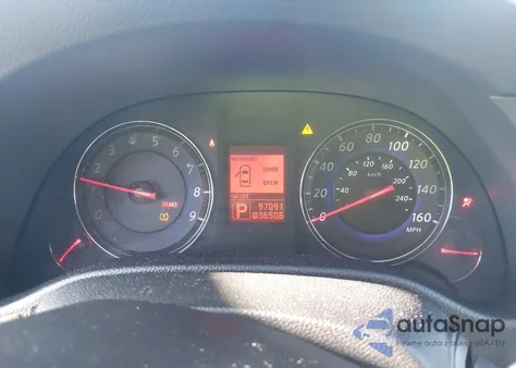 2009 Infiniti G37X z USA, uszkodzony, nr VIN JNKCV61F79M350248